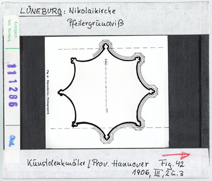 Vorschaubild Lüneburg: Nikolaikirche, Pfeilergrundriss 